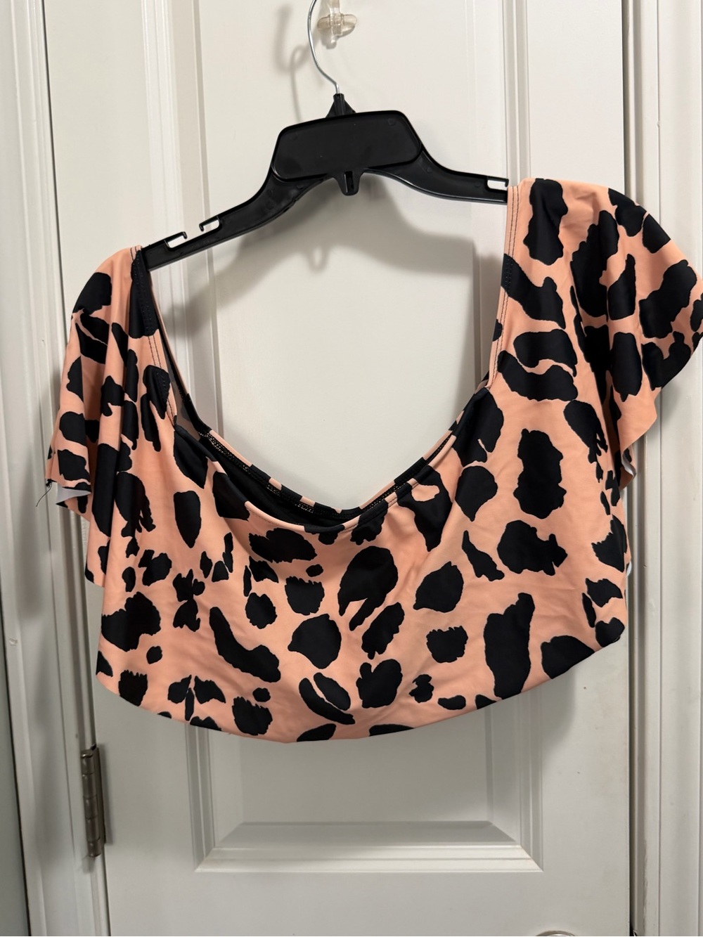 Women’s Peach & Black Animal Print Off-Shoulder Bikini Top